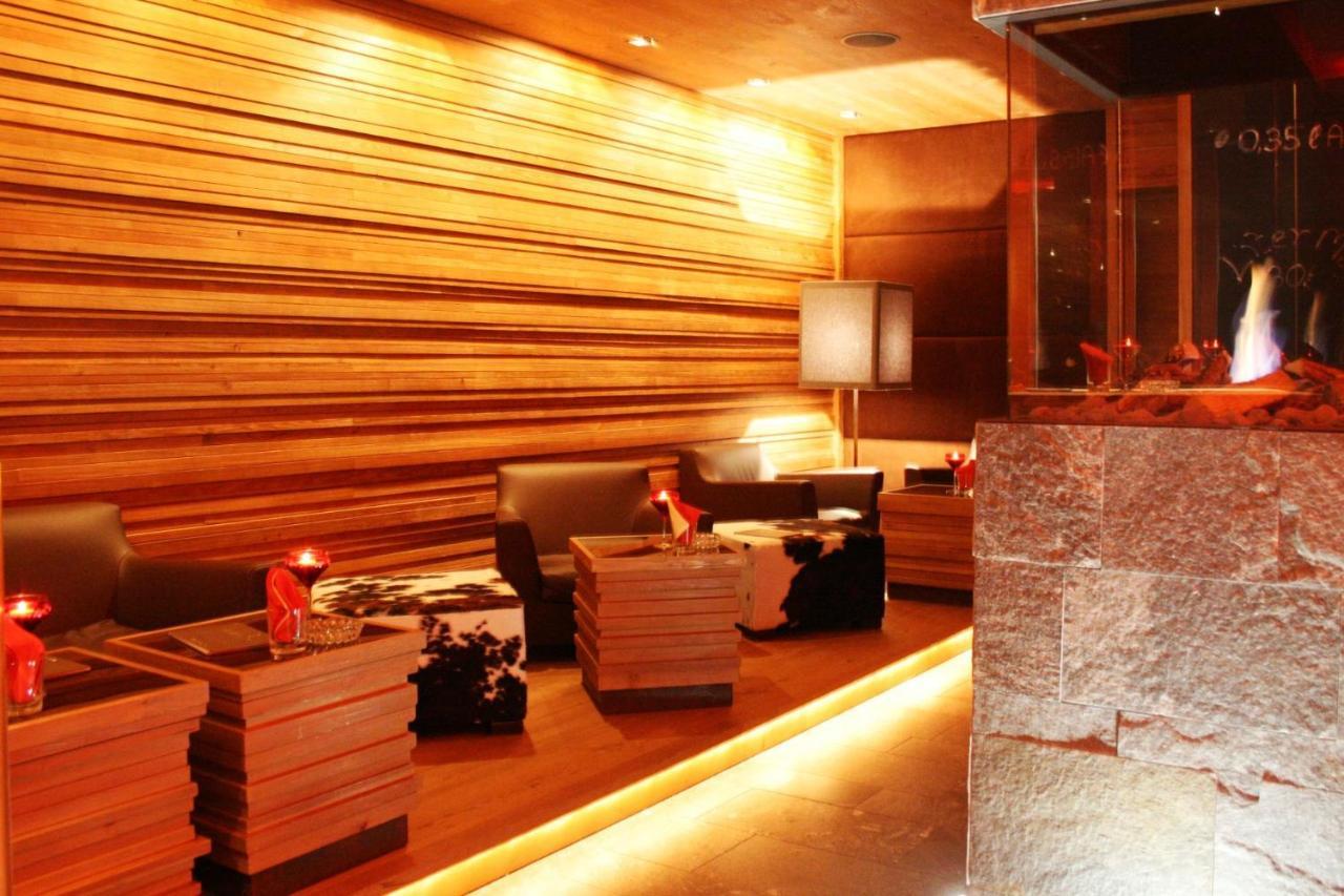 ווארת Lech Valley Lodge מראה חיצוני תמונה
