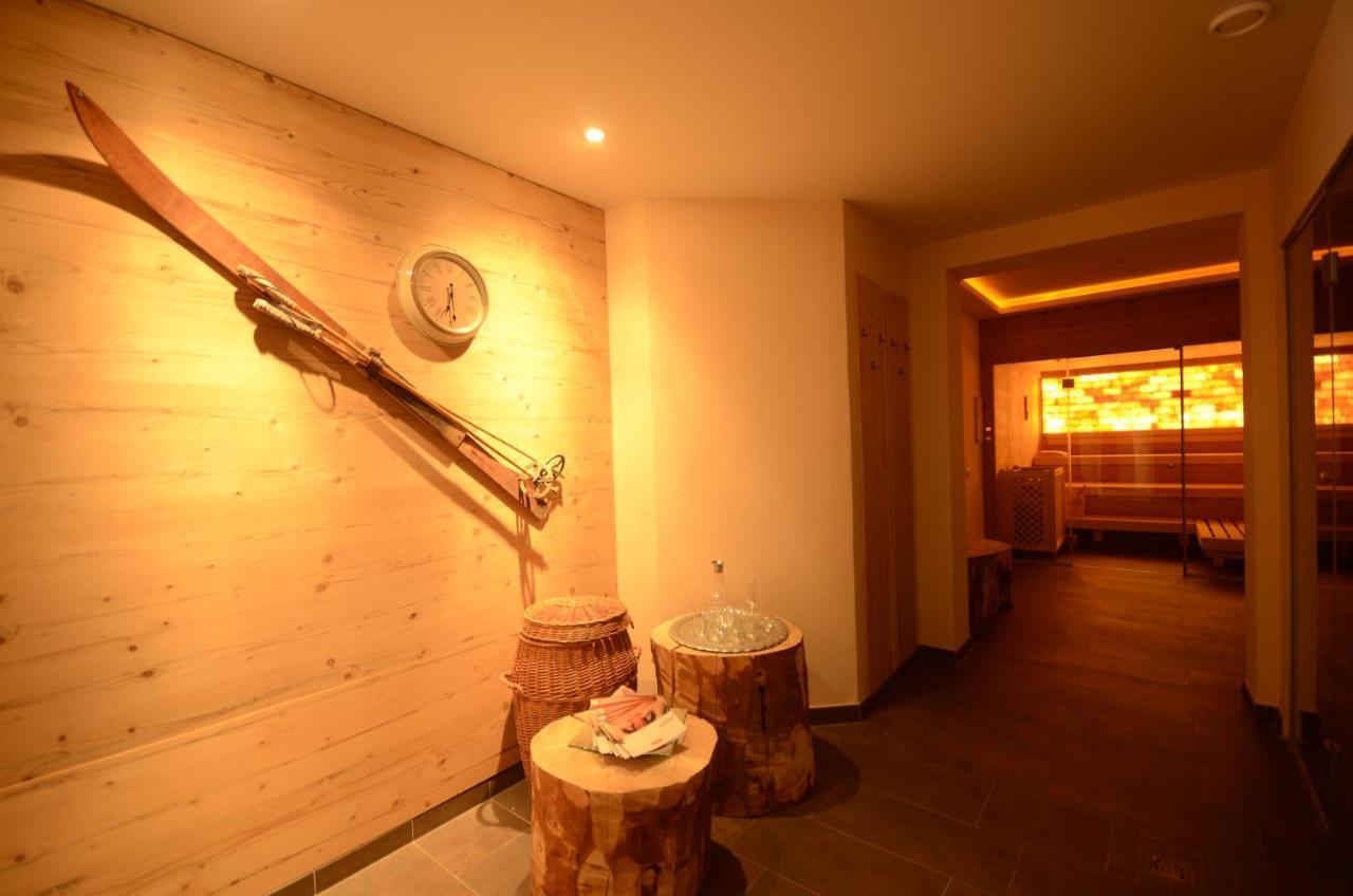 ווארת Lech Valley Lodge מראה חיצוני תמונה